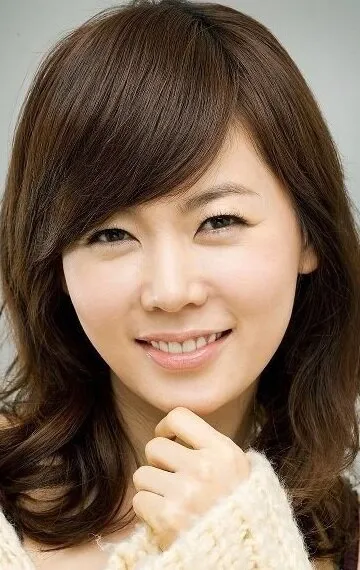 Фотография актёра – Ан Сон-ён (An Seon-yeong)