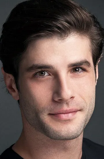 Фотография актёра – Берк Джанкат (Berk Cankat)