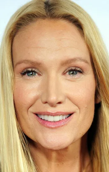 Фотография актёра – Келли Линч (Kelly Lynch)