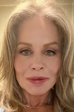 Фотография актёра – Беверли Д’Анджело (Beverly D'Angelo)