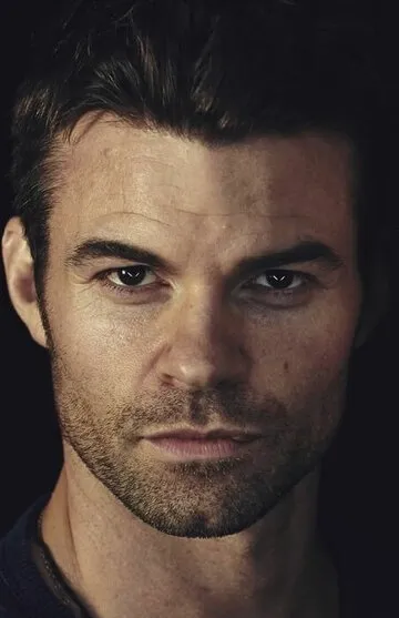Фотография актёра – Дэниэл Гиллис (Daniel Gillies)