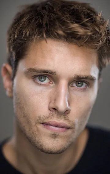 Фотография актёра – Ронен Рубинштейн (Ronen Rubinstein)