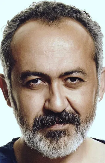 Фотография актёра – Кадир Чермик (Kadir Çermik)