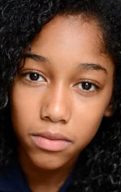 Фотография актёра – Иман Бенсон (Iman Benson)