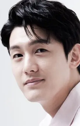 Фотография актёра – Ли Ги-у (Lee Gi-woo)