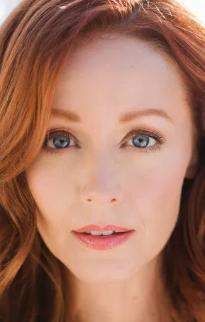 Фотография актёра – Линди Бут (Lindy Booth)