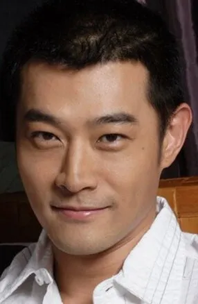 Фотография актёра – Виктор Хуан (Victor Huang)