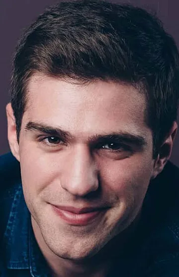 Фотография актёра – Беркер Гювен (Berker Güven)