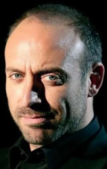 Фотография актёра – Халит Эргенч (Halit Ergenç)