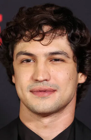 Фотография актёра – Гэбриел Леоне (Gabriel Leone)