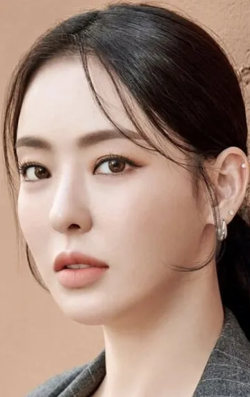 Фотография актёра – Ли Да-хи (Lee Da-hee)