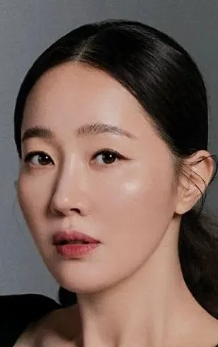 Фотография актёра – Ом Джи-вон (Eom Ji-won)