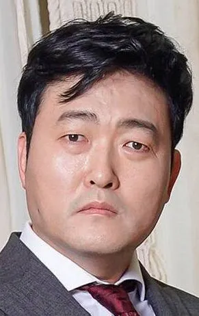 Фотография актёра – Ли Джун-хёк (Lee Joon-hyeok)