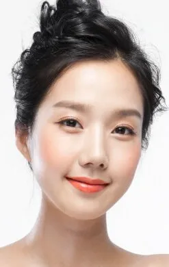 Фотография актёра – Ким Щи-ын (Kim Shi-eun)