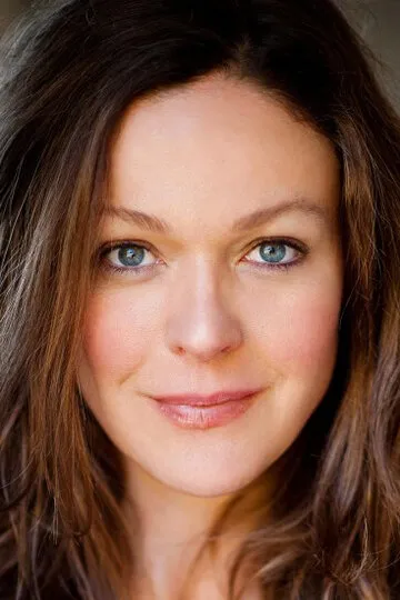 Фотография актёра – Кэролайн Брейзиер (Caroline Brazier)