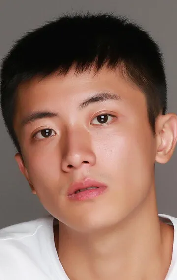 Фотография актёра – Ким Щин-би (Kim Shin-bi)