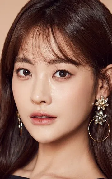 Фотография актёра – О Ён-со (Oh Yeon-seo)