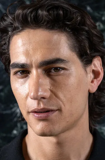 Фотография актёра – Enzo Vogrincic