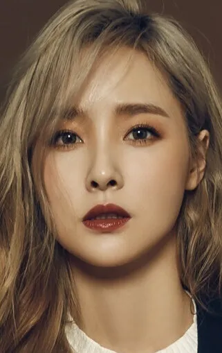 Фотография актёра – Пэ У-хи (Bae Woo-hee)