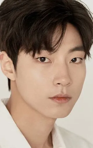 Фотография актёра – Хван Ин-ёп (Hwang In-yeop)