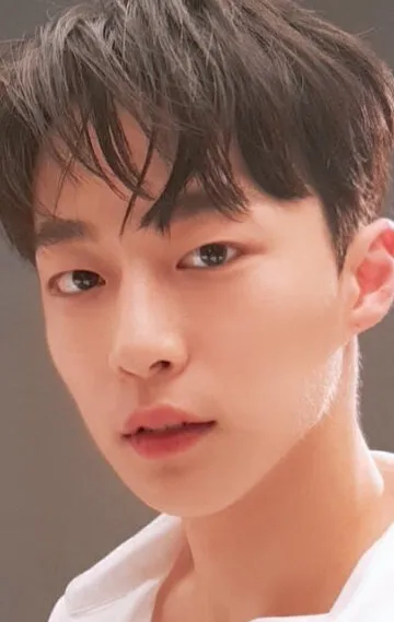 Фотография актёра – Пэ Ин-хёк (Bae In-hyeok)