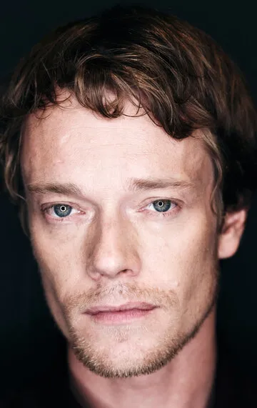 Фотография актёра – Алфи Аллен (Alfie Allen)