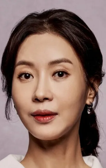 Фотография актёра – Ким Хи-джон (Kim Hee-jeong)