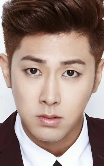 Фотография актёра – Чон Юн-хо (Jeong Yoon-ho)