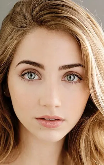 Фотография актёра – Эмили Радд (Emily Rudd)