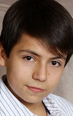 Фотография актёра – Адриан Алонсо (Adrian Alonso)