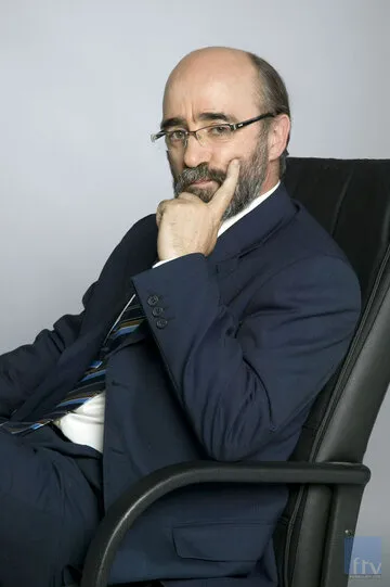 Фотография актёра – Алекс Ангуло (Álex Angulo)