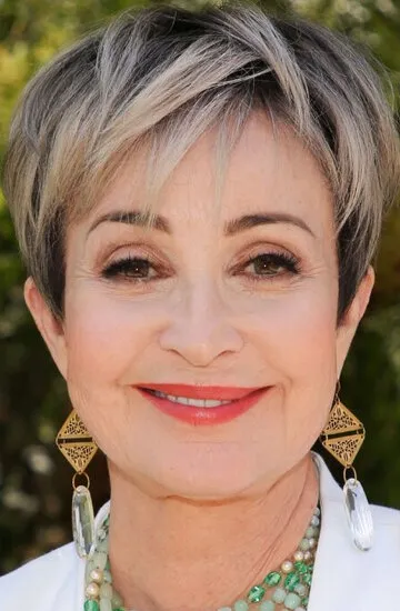 Фотография актёра – Энни Поттс (Annie Potts)