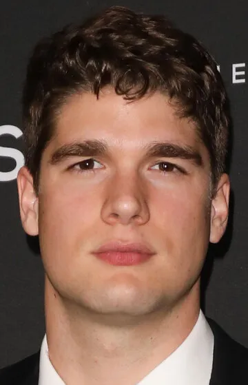 Фотография актёра – Спенсер Хаус (Spencer House)