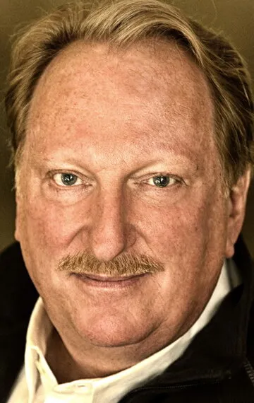 Фотография актёра – Джеффри Джонс (Jeffrey Jones)