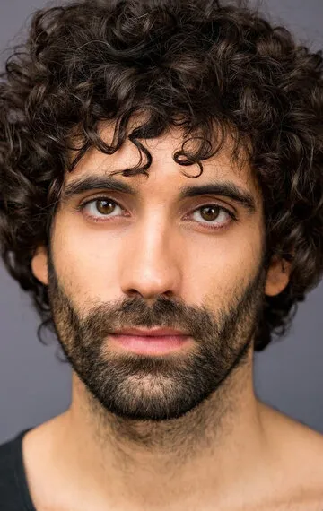 Фотография актёра – Тамар Новас (Tamar Novas)