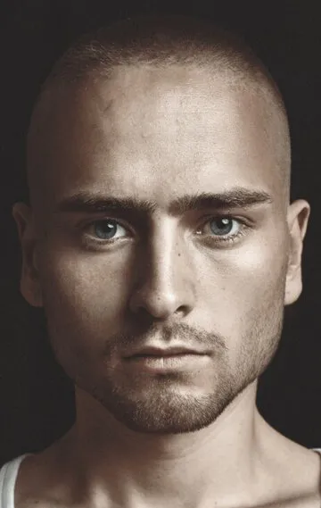 Фотография актёра – August Carter