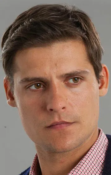 Фотография актёра – Карлоту Котто (Carloto Cotta)