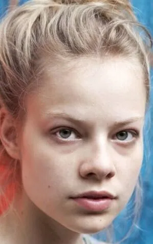 Фотография актёра – Эмма Бадинг (Emma Bading)