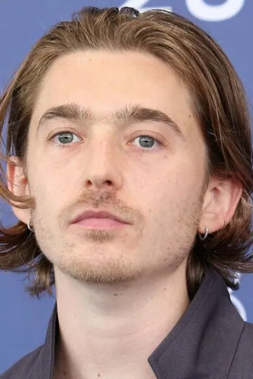 Фотография актёра – Остин Абрамс (Austin Abrams)