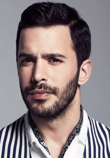 Фотография актёра – Барыш Ардуч (Baris Arduç)