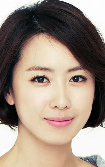 Фотография актёра – Хон Ын-хи (Hong Eun-hee)