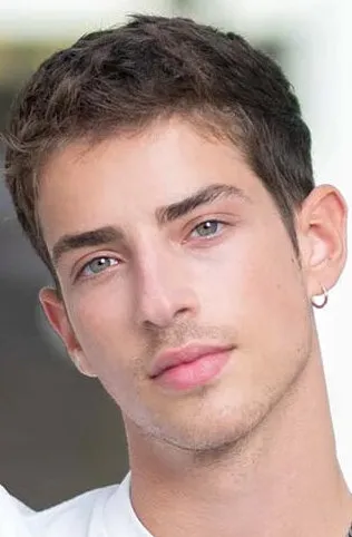 Фотография актёра – Ману Риос (Manu Ríos)