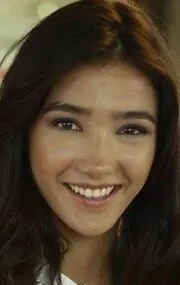 Фотография актёра – Айбюке Пусат (Aybüke Pusat)