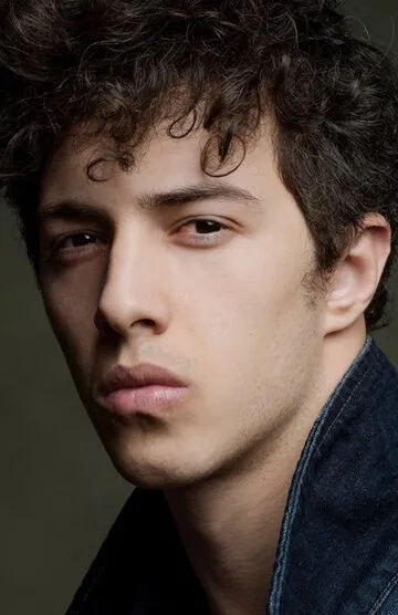 Фотография актёра – Ali Gözüsirin